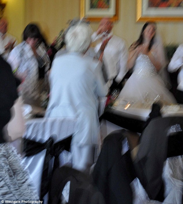 Blurry: The pictures of the evening do attended by 120 guests were also taken without a flash