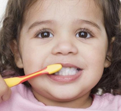 Как сохранить зубы малыша здоровыми